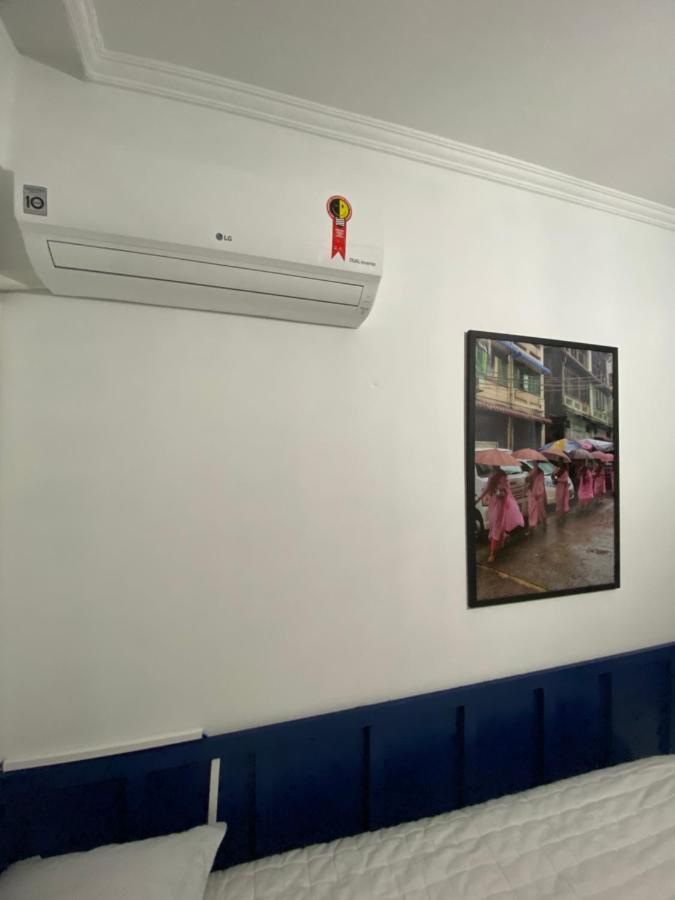 O Melhor Do Centro! Apto 01 Dormitorio Com Garagem E Ar Condicionado Balneario Camboriu Exterior photo