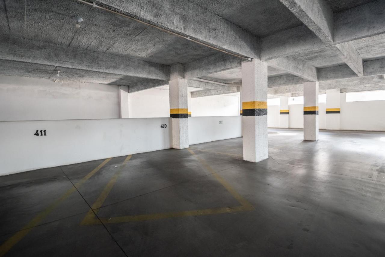 O Melhor Do Centro! Apto 01 Dormitorio Com Garagem E Ar Condicionado Balneario Camboriu Exterior photo