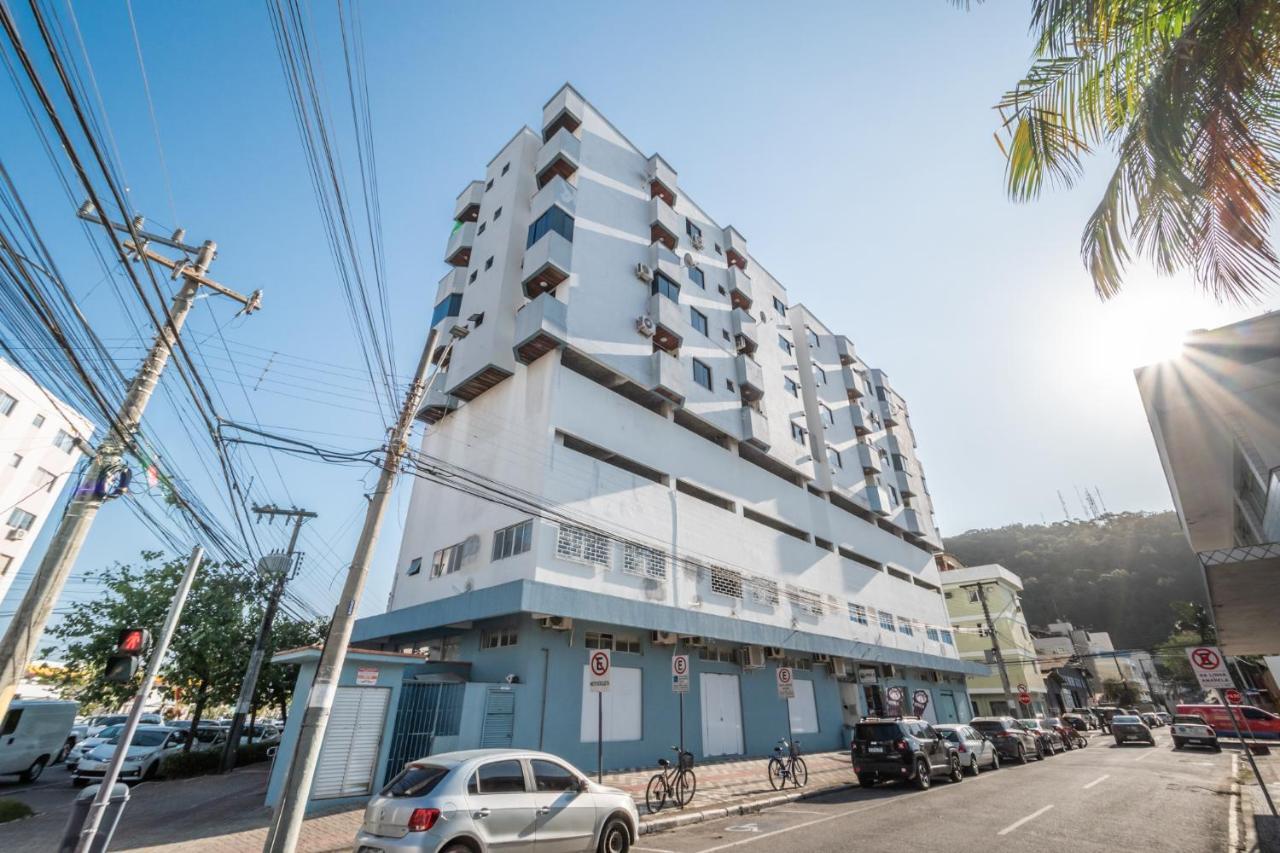 O Melhor Do Centro! Apto 01 Dormitorio Com Garagem E Ar Condicionado Balneario Camboriu Exterior photo