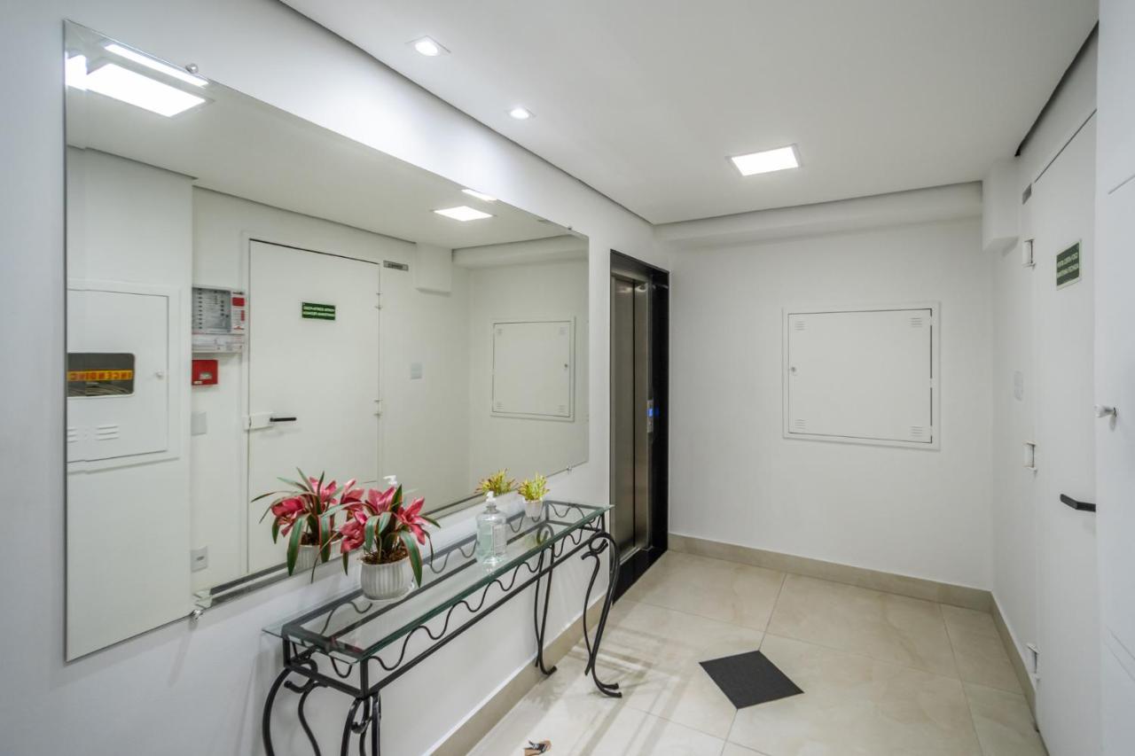 O Melhor Do Centro! Apto 01 Dormitorio Com Garagem E Ar Condicionado Balneario Camboriu Exterior photo